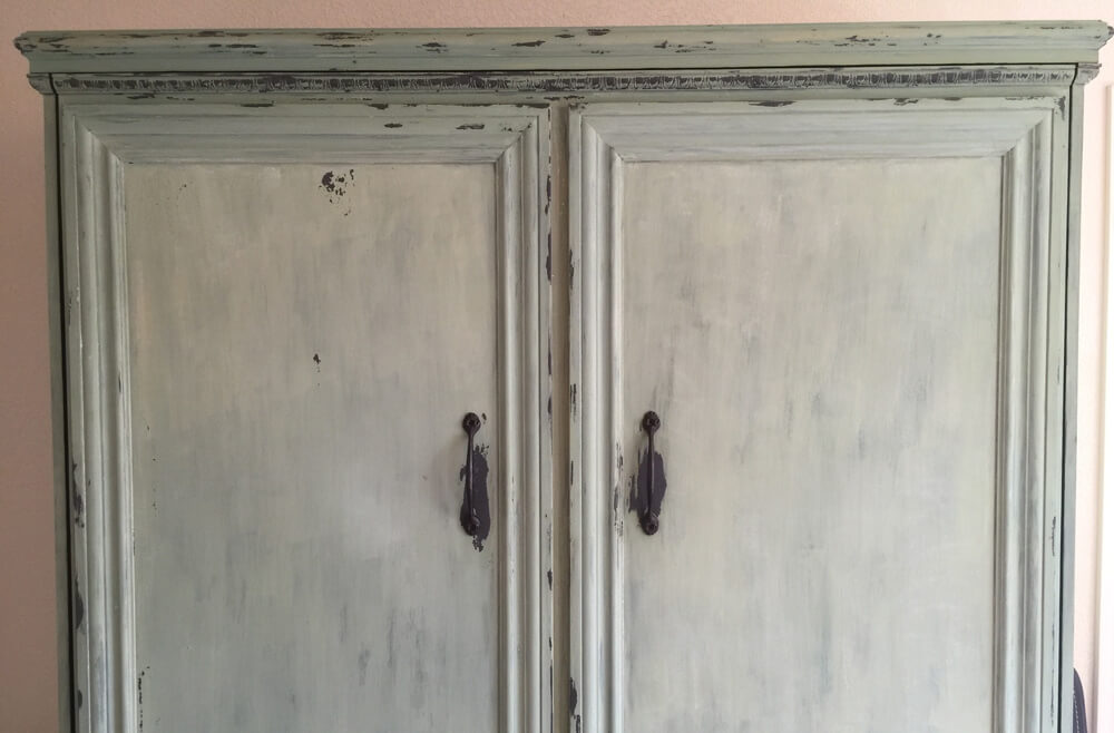 milk-paint-murphy-bed-ideas-2
